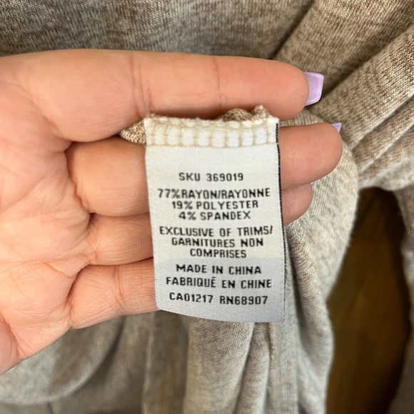 Lightweight Sweater - Picture 7 of 7